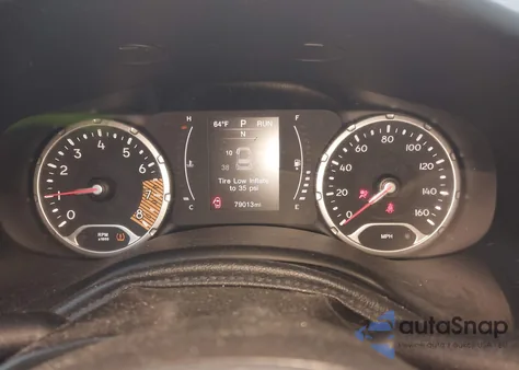 2020 Jeep Renegade Latitude 4X4 from USA, damaged, VIN ZACNJBBB5LPL11478